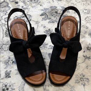 Kelly & Katie Black Bow Slingback Sandals with Brown Insole